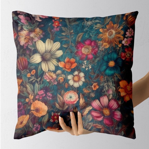 Vintage Look Floral Print Pillow Cover 2 set - Picture 1 of 5